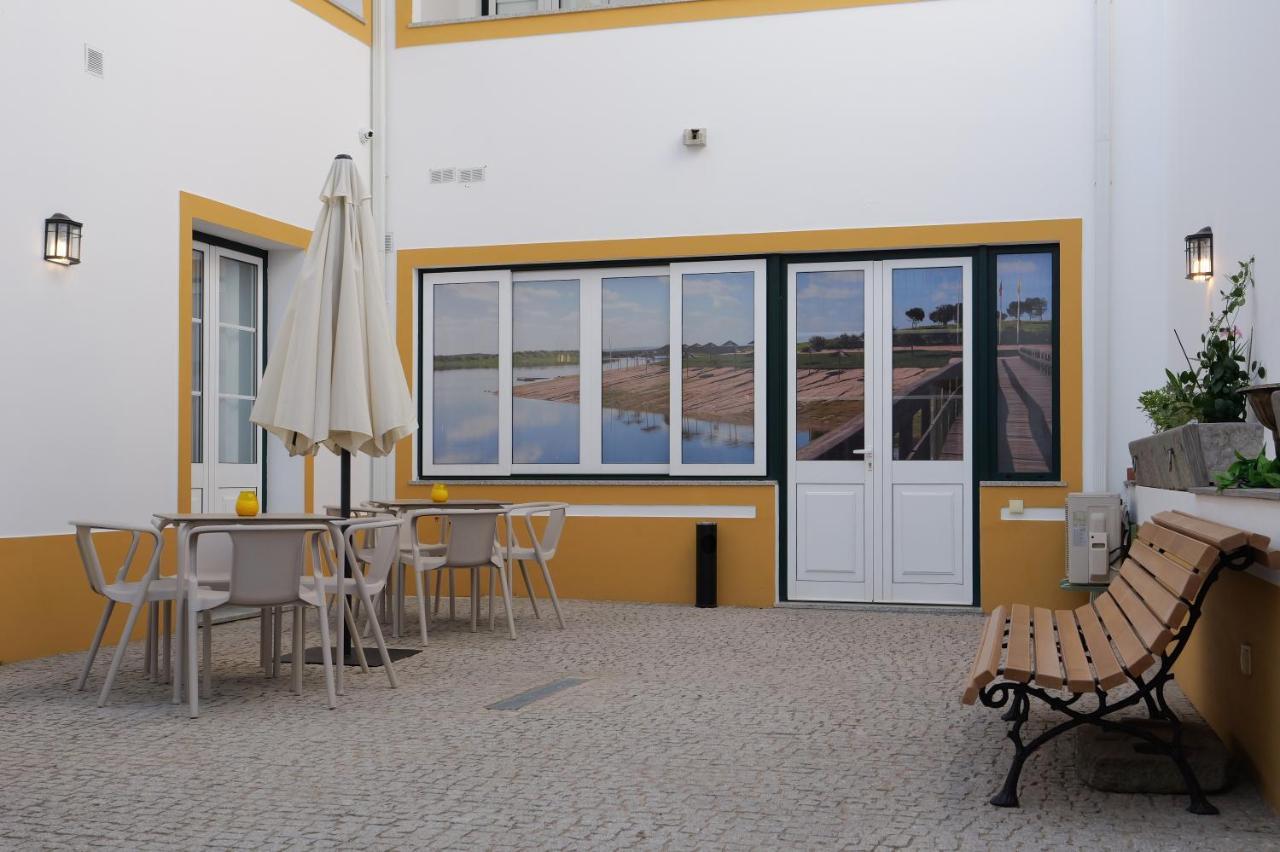 Casa Dos Lacerdas Mourão Exteriör bild